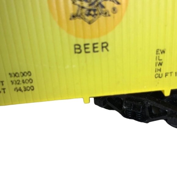 Vintage HO Michelob Advertising Beer Reefer Car - Picture 8 of 11